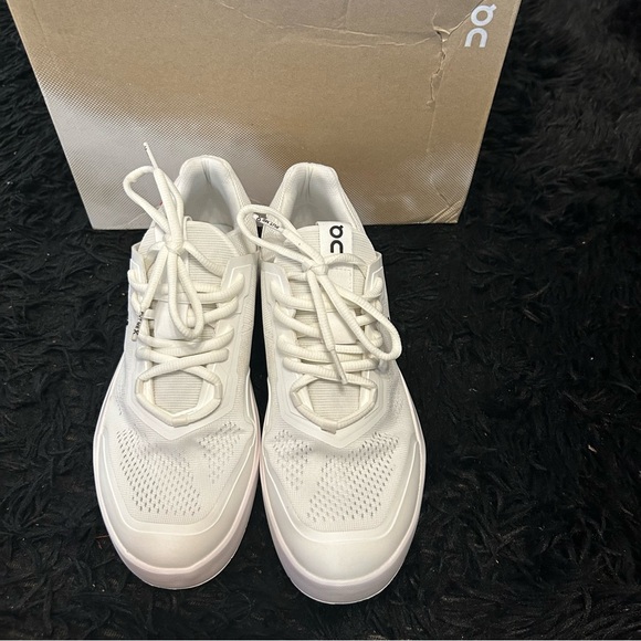 ON CLOUD the Roger white tennis lace up shoes sneakers women’s 8.5 new - Picture 7 of 8